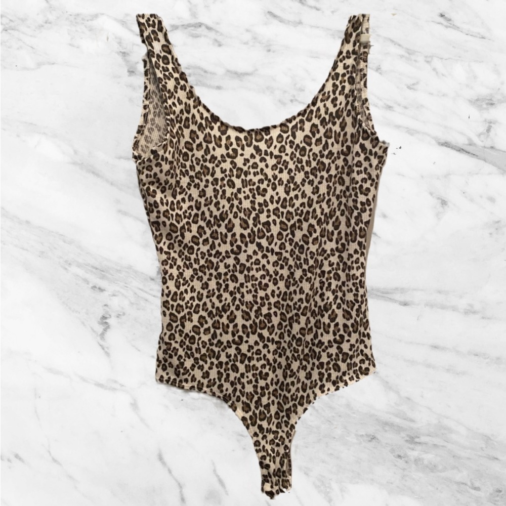 NWT Tillys Cheetah Bodysuit​​